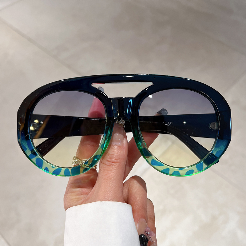 Women'S Fashion Eyewear - オーバーサイズラウンドゴーグル メンズファッション ダブルブリッジ グラデーション キャンディーカラー レディースサングラス