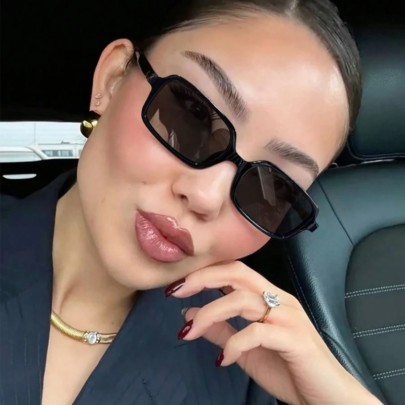 Women'S Fashion Eyewear - 新しいセクシーな小型長方形サングラス ファッション レディース ヴィンテージ ブランド デザイナーサングラス