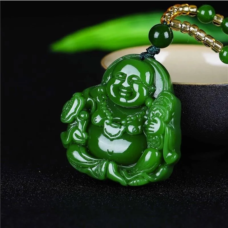 中国の緑のヒスイ弥勒仏ペンダントネックレスチャーム硬玉ジュエ - Women Fashion Necklace のレビューと価格