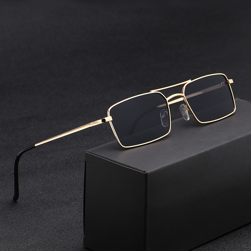 新しい女性ブランドデザイン反射防止ミラーサングラスファッショ - Women'S Fashion Eyewear のレビューと価格