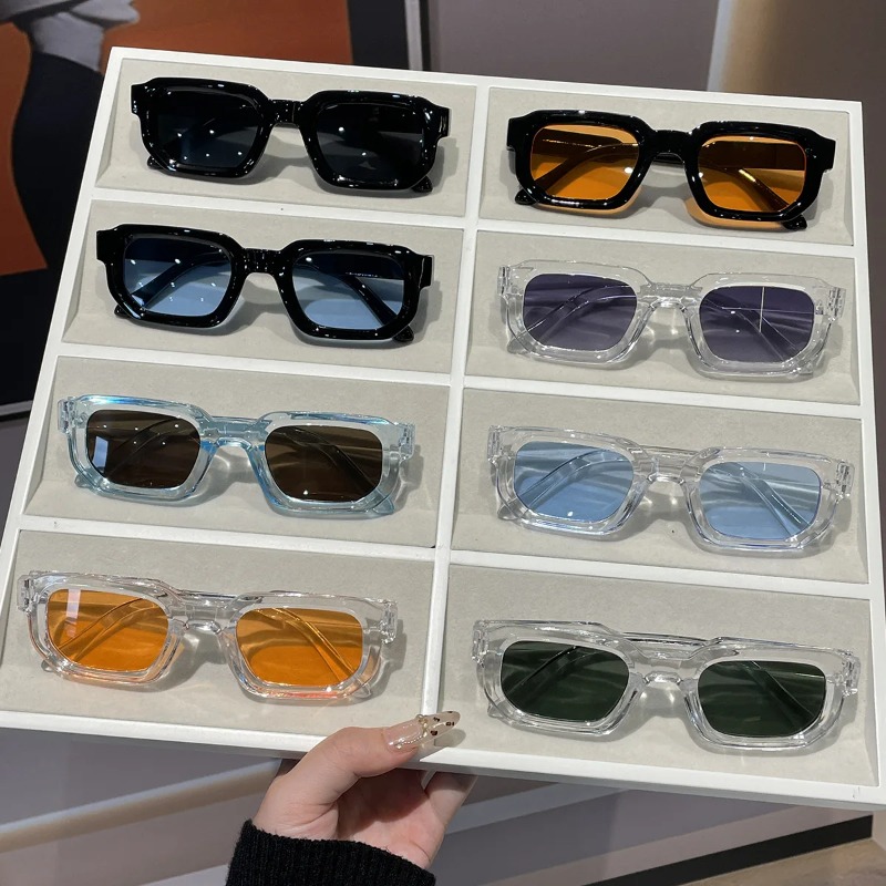 新作人気 スクエアスモールフレーム レトロファッションサング - Women'S Fashion Eyewear のレビューと価格