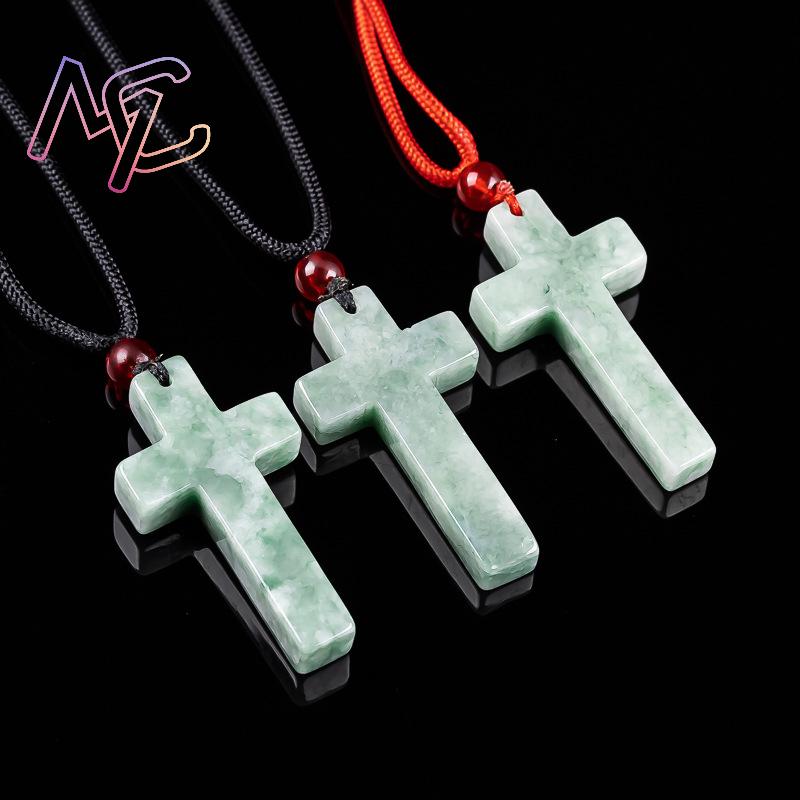 ミャンマー翡翠クロスペンダントネックレスビルマ翡翠石彫刻お守 - Women Fashion Necklace のレビューと価格