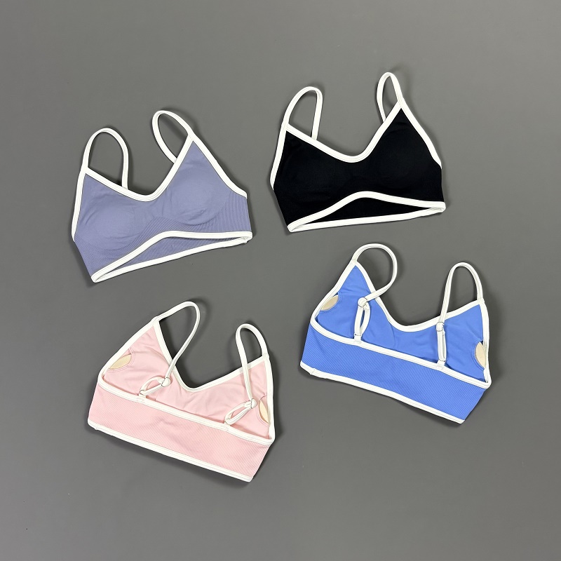 女性用コントラストラインヨガブラ Vネック ホワイトエッジ  - Bra Top Seamless のレビューと価格