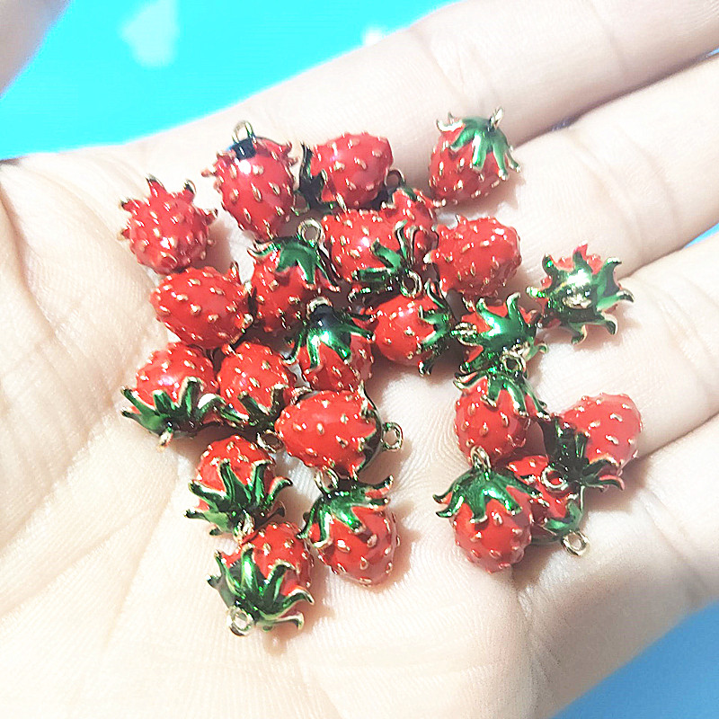10個入り、いちごのチャームペンダント、サイズ13x10mm - Women'S Fashion Market Size のレビューと価格