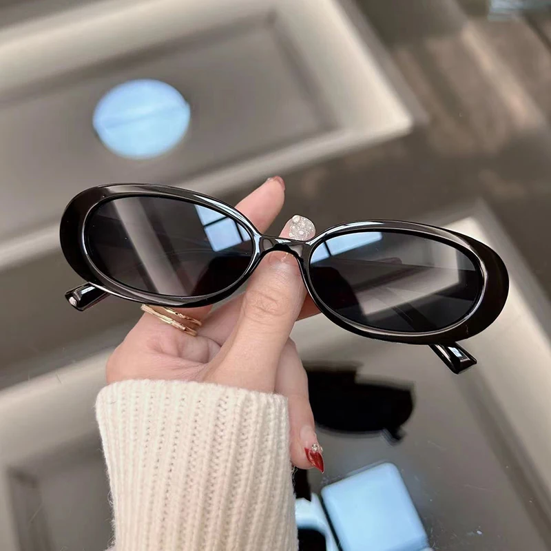 新しいオーバル型ヴィンテージサングラス レディース ファッシ - Women'S Fashion Eyewear のレビューと価格
