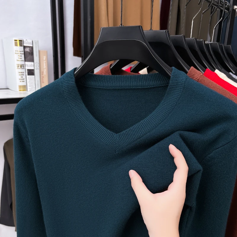 メンズVネックファインニットセーター、長袖、リブネック、リブ - Ribbed Knit Sweater のレビューと価格