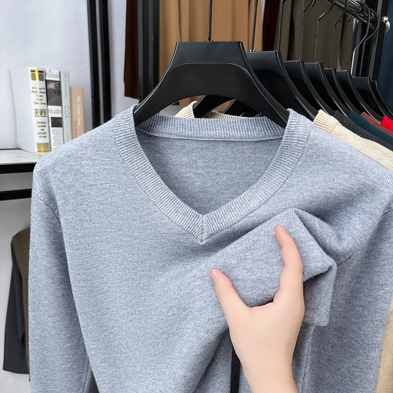 メンズVネックファインニットセーター、長袖、リブネック、リブ - Ribbed Knit Sweater のレビューと価格