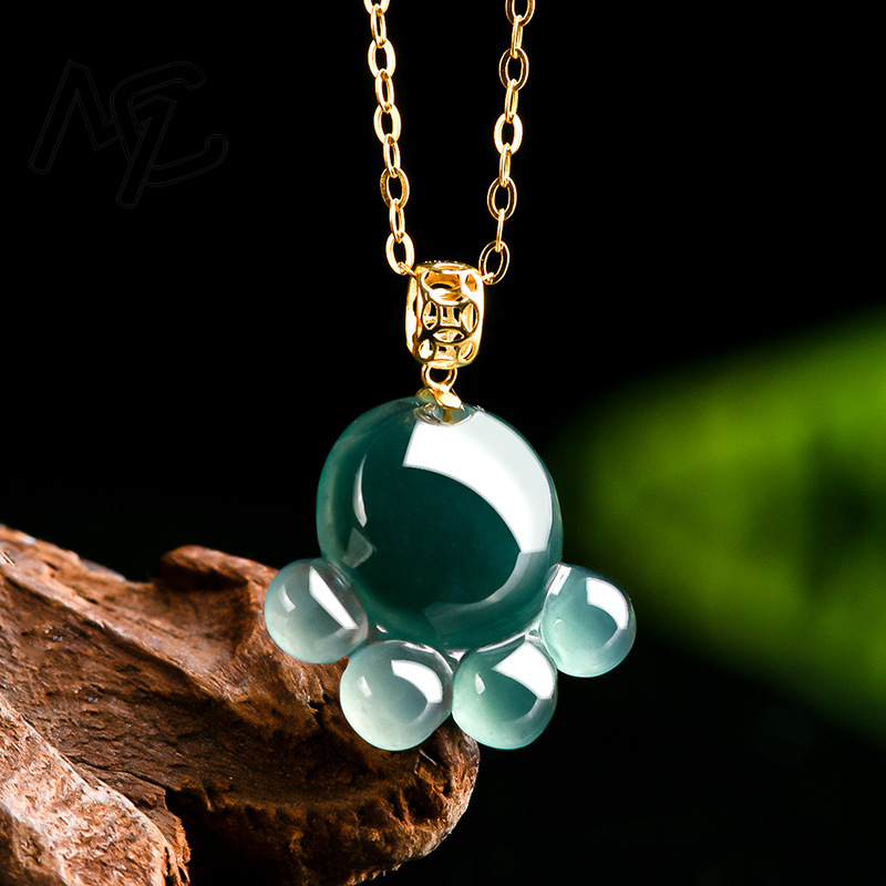 天然本物のエメラルドブルーウォータージェイド猫の足ペンダント - Women Fashion Necklace のレビューと価格
