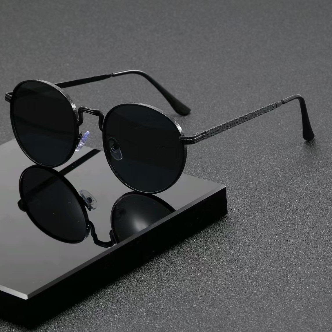 ファッションクラシックラウンドサングラス メンズ レディース - Women'S Fashion Eyewear のレビューと価格