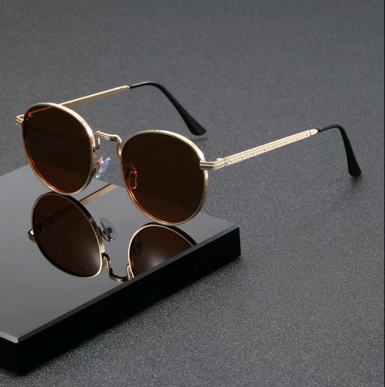 ファッションクラシックラウンドサングラス メンズ レディース - Women'S Fashion Eyewear のレビューと価格